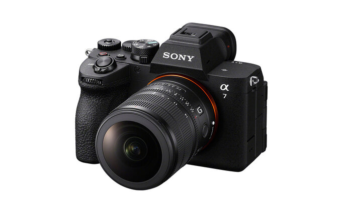 Sony FE 8-14 mm f/3.5 G Sony FE 8-14 mm f/3.5 G