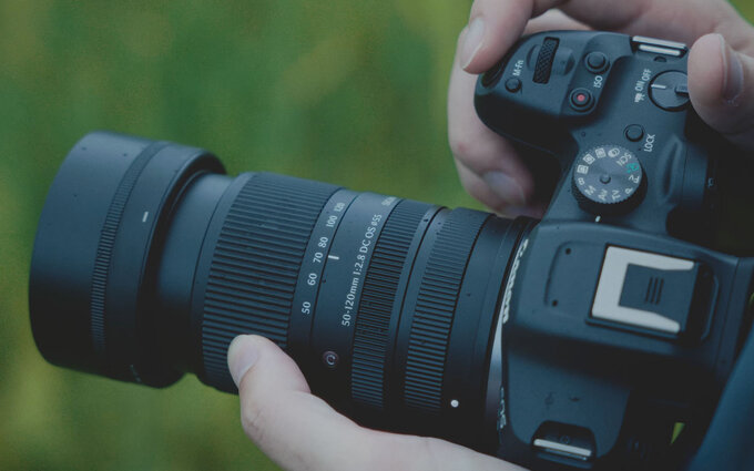 Sigma 50-120 mm f/2.8 DC OS Contemporary Sigma 50-120 mm f/2.8 DC OS Contemporary