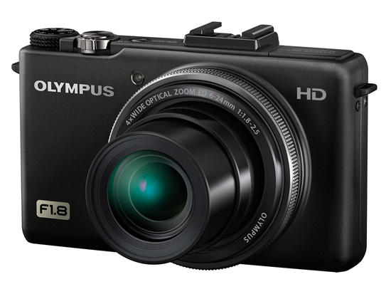 Olympus XZ-1 – flagowy kompakt