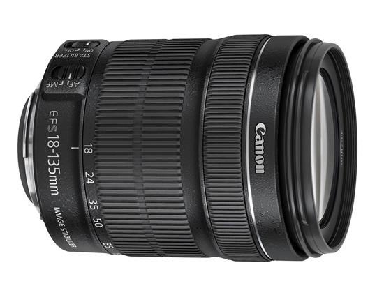 Canon EF-S 18-135 mm f/3.5-5.6 IS STM  i EF 40 mm f/2.8 STM